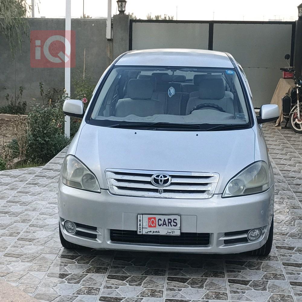 تويوتا إبسم